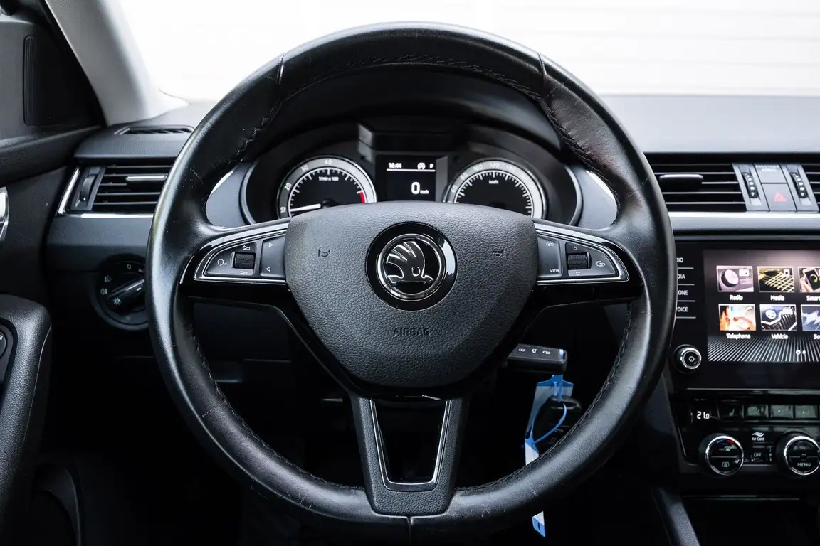 SKODA OCTAVIA