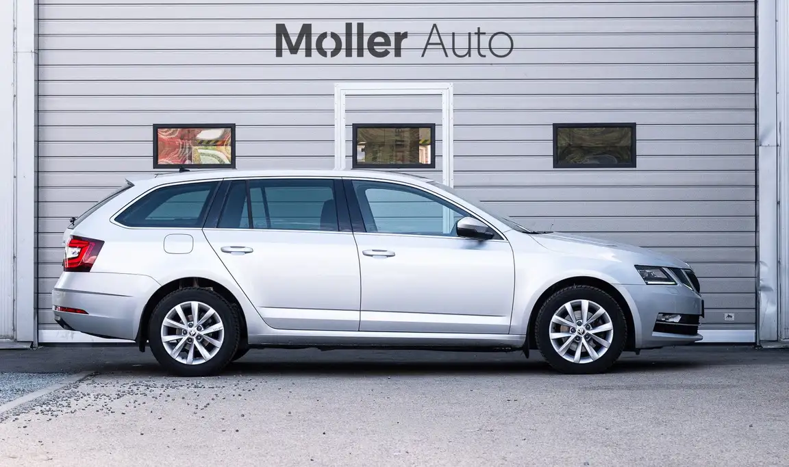 SKODA OCTAVIA