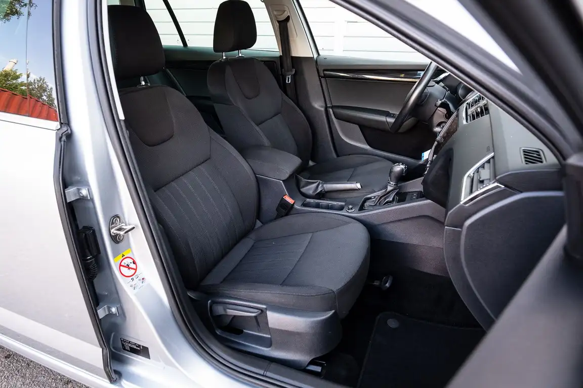 SKODA OCTAVIA