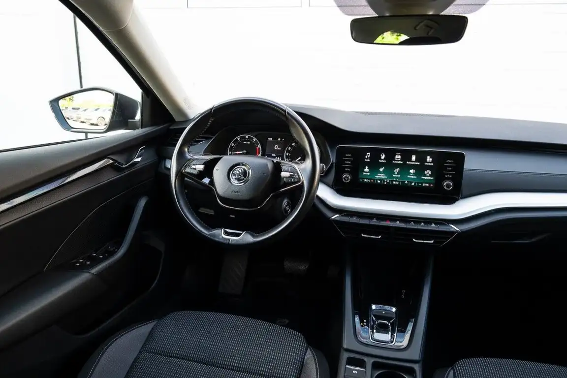 SKODA OCTAVIA