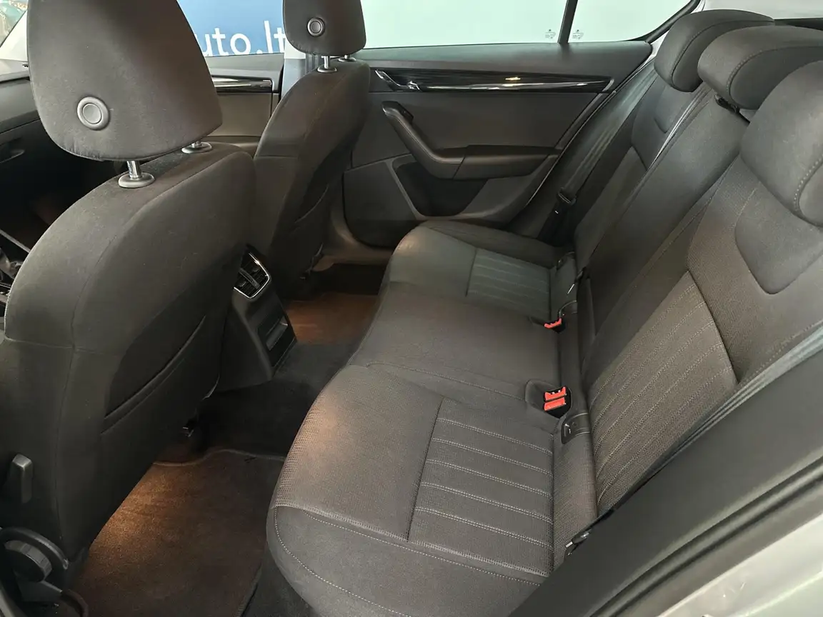 SKODA OCTAVIA