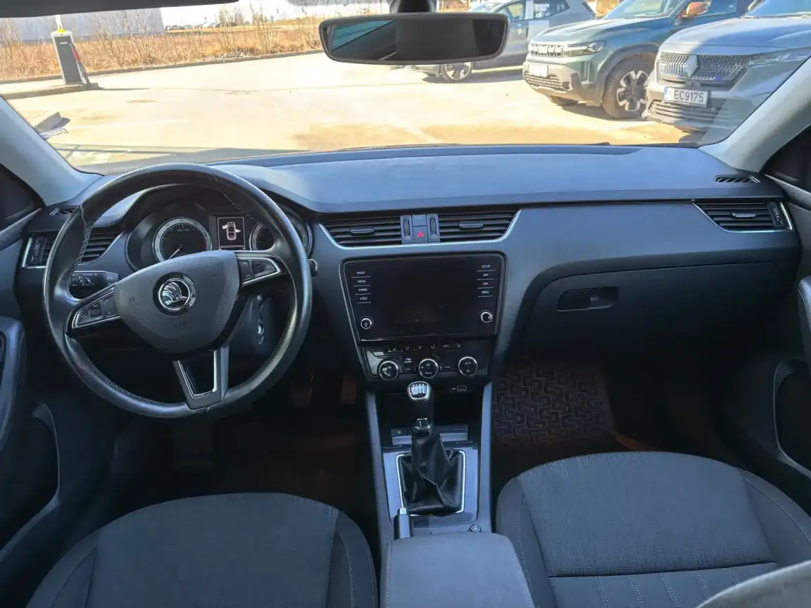 SKODA OCTAVIA