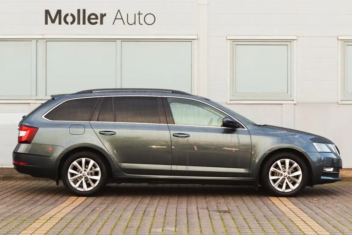 SKODA OCTAVIA