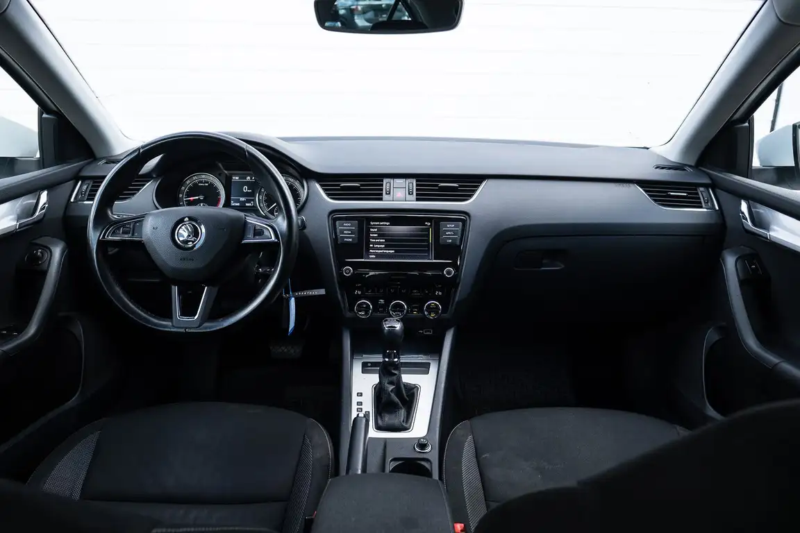 SKODA OCTAVIA
