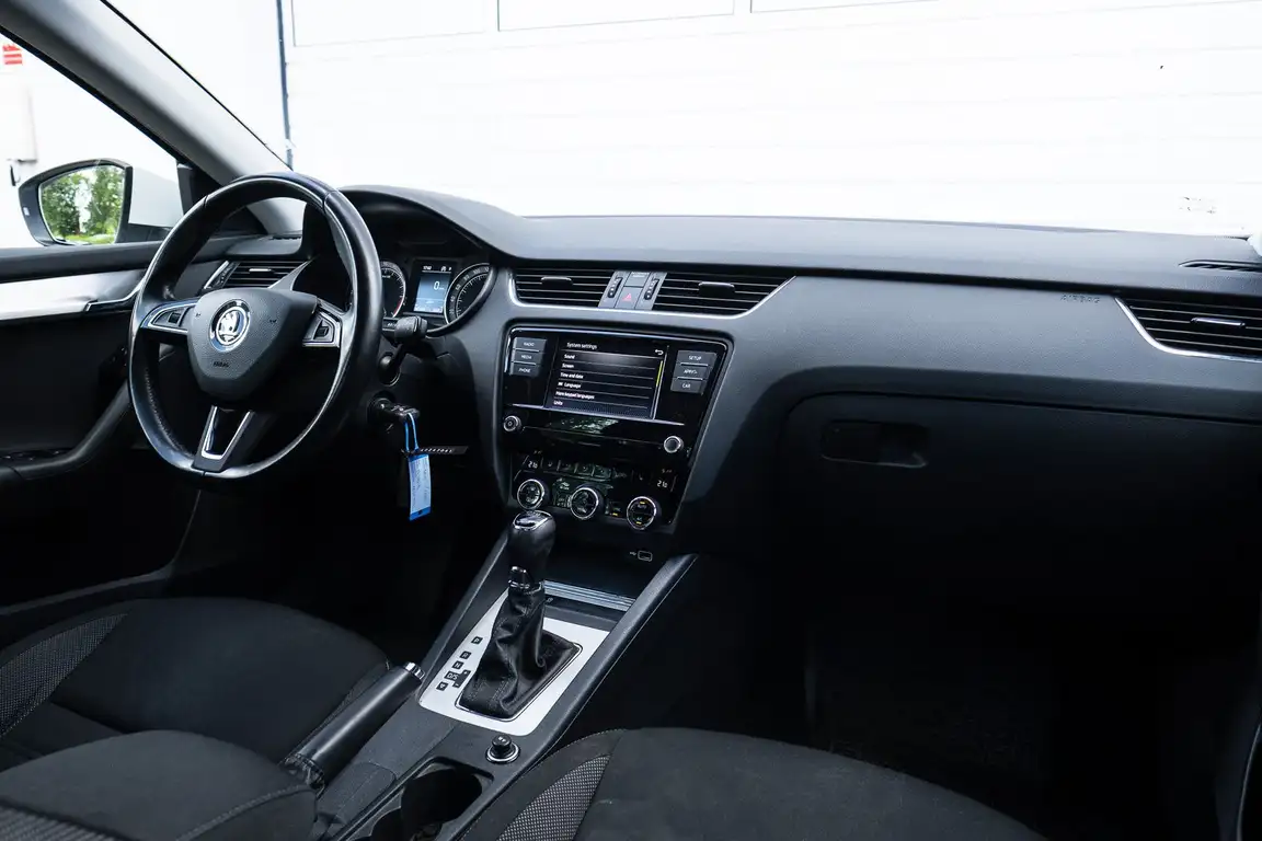 SKODA OCTAVIA