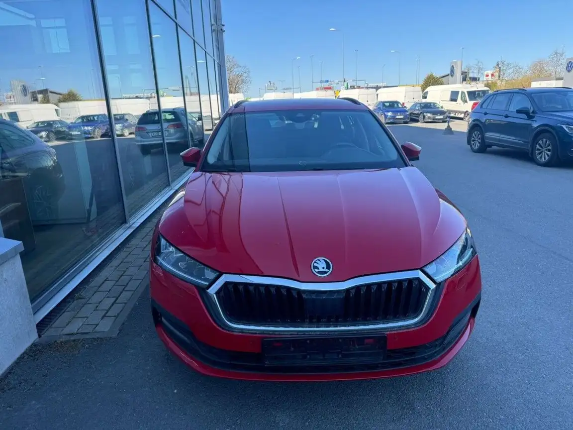 SKODA OCTAVIA