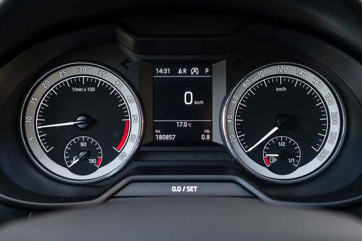SKODA OCTAVIA