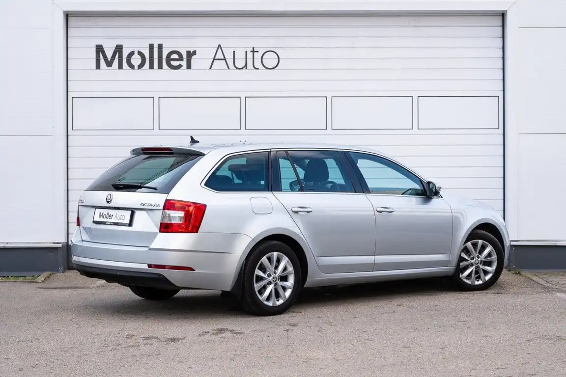 SKODA OCTAVIA