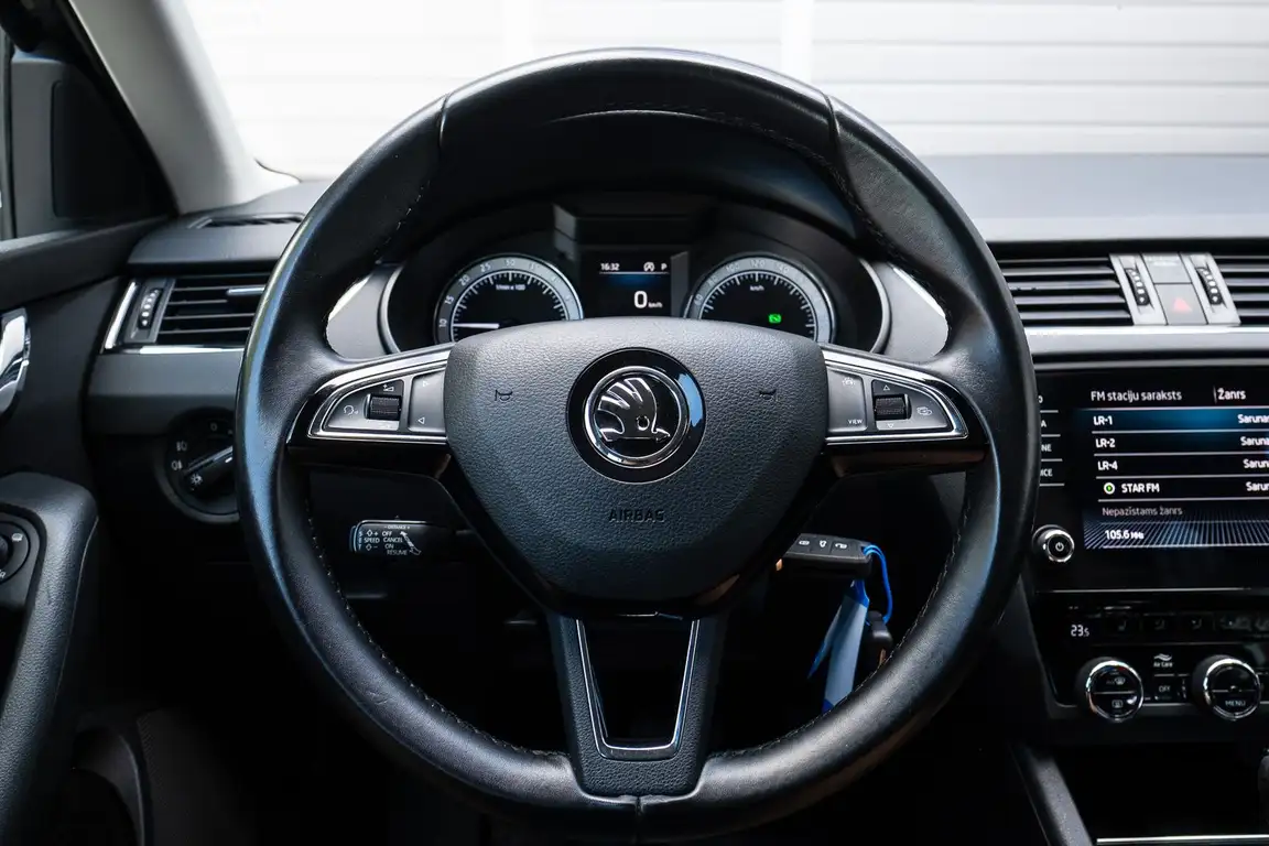SKODA OCTAVIA