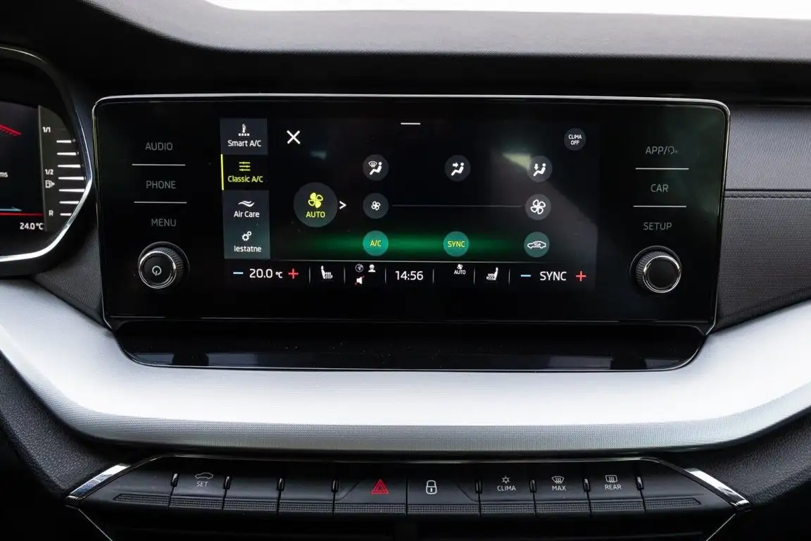 SKODA OCTAVIA