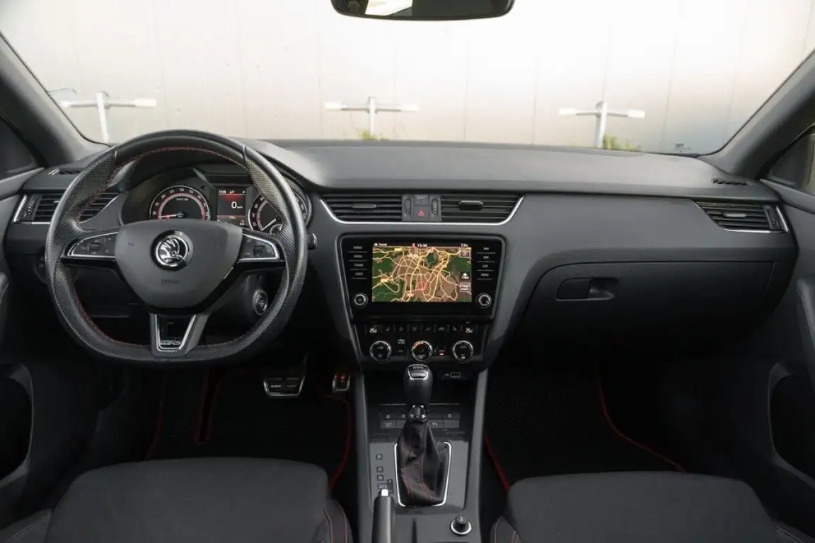 SKODA OCTAVIA