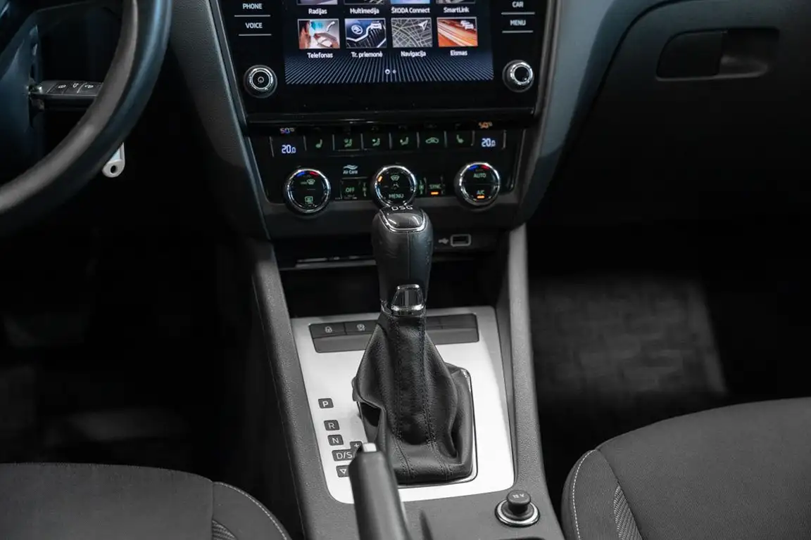 SKODA OCTAVIA