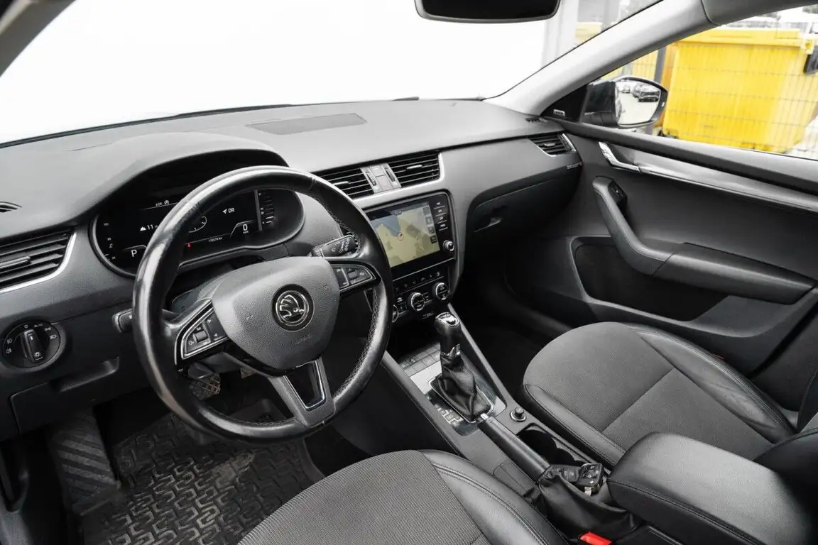 SKODA OCTAVIA