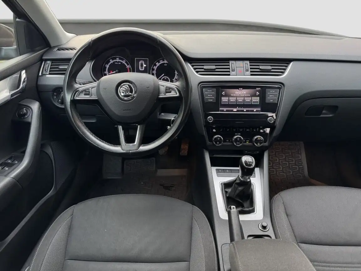 SKODA OCTAVIA