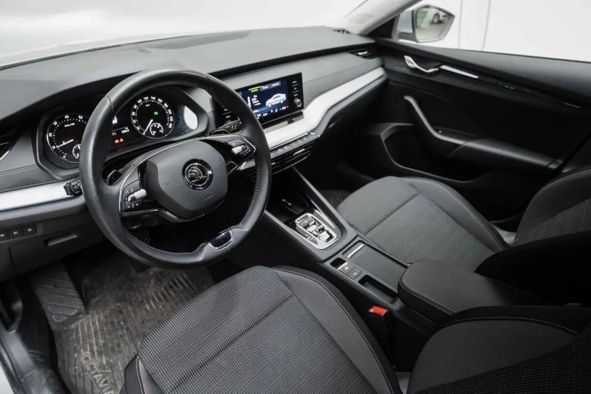 SKODA OCTAVIA