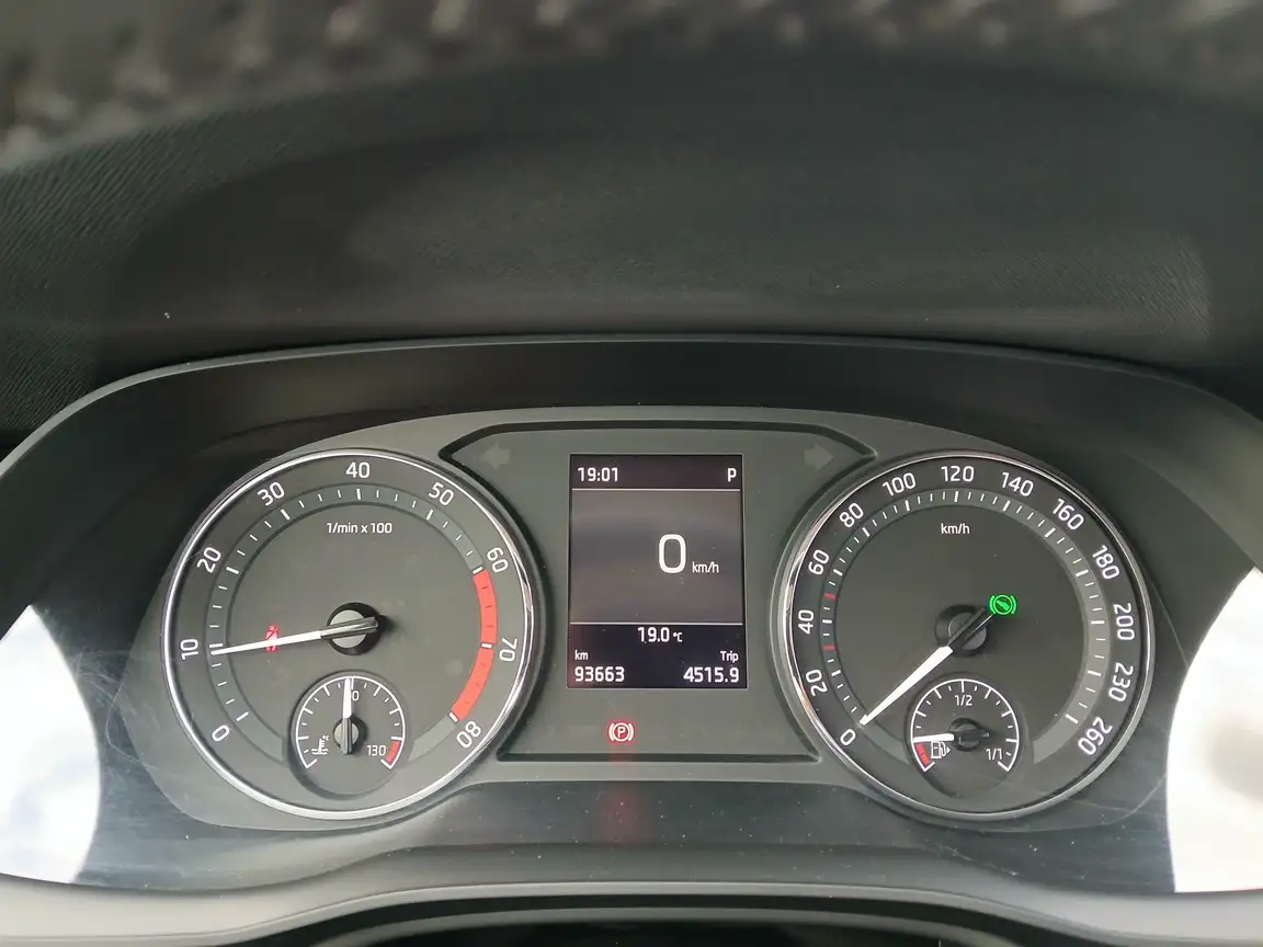 SKODA OCTAVIA