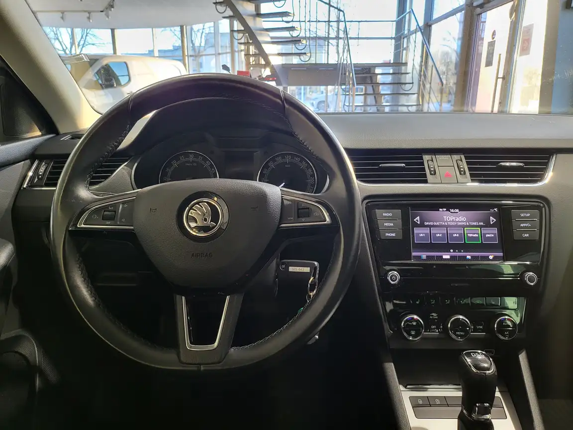 SKODA OCTAVIA