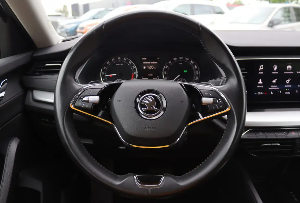 SKODA OCTAVIA