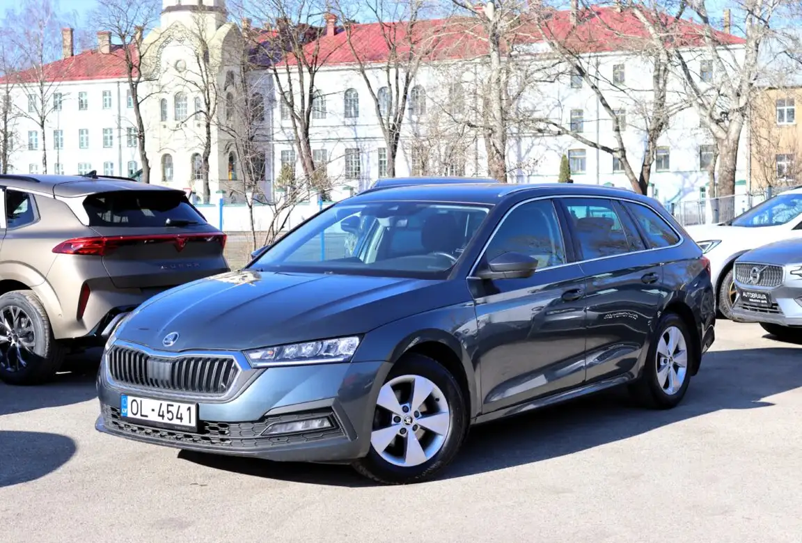 SKODA OCTAVIA