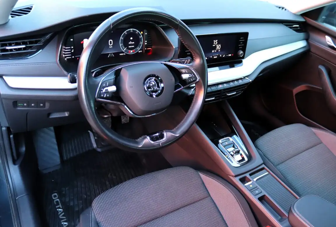 SKODA OCTAVIA