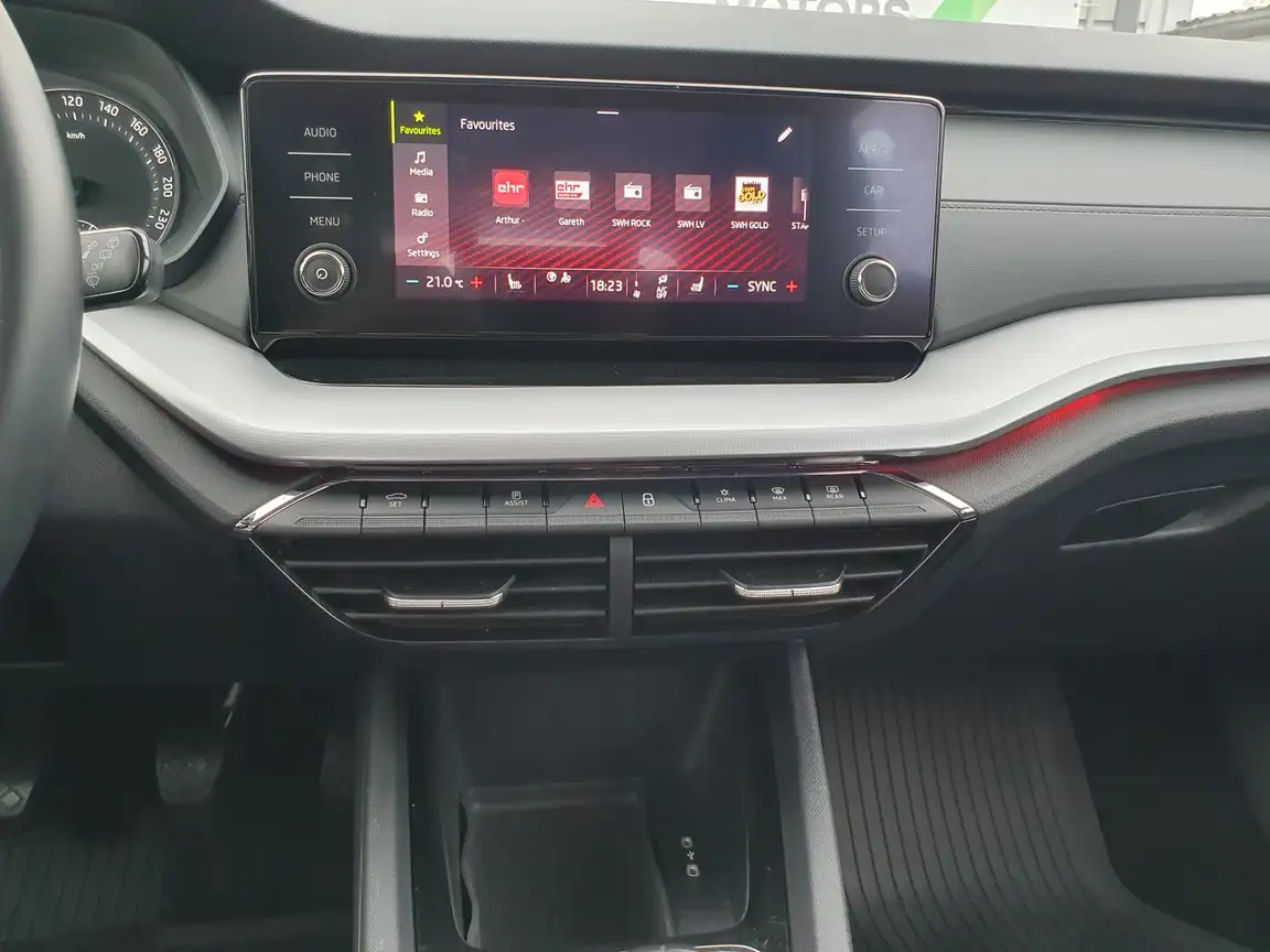 SKODA OCTAVIA