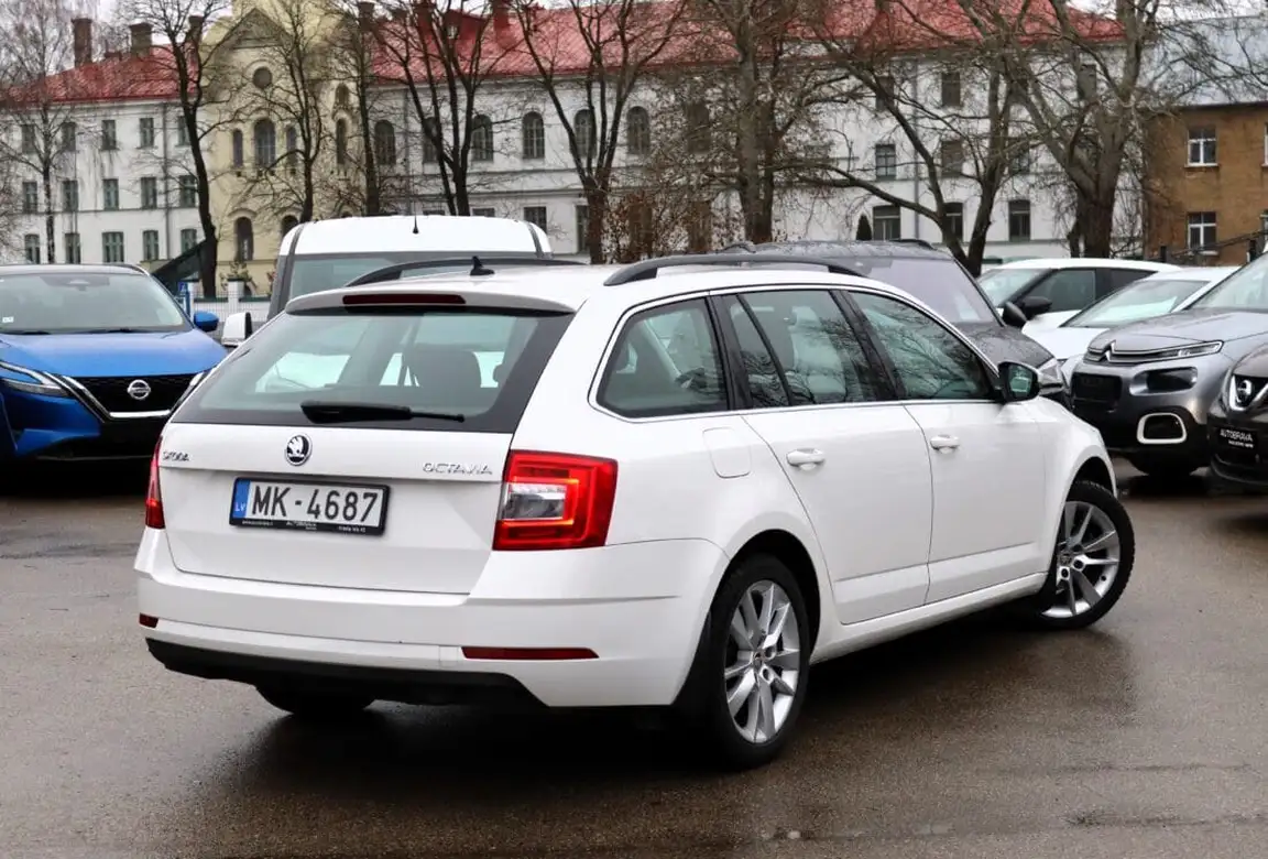 SKODA OCTAVIA