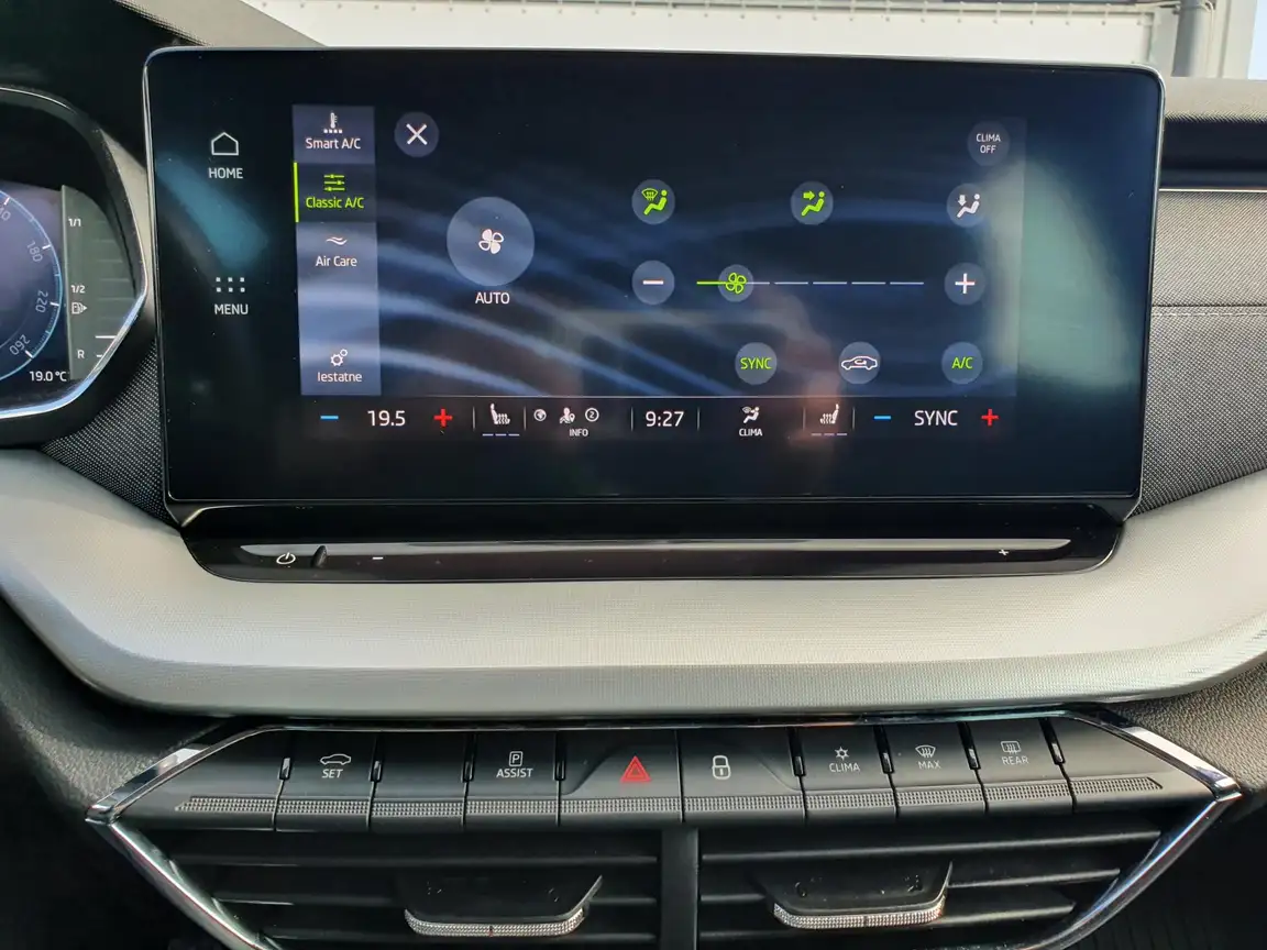 SKODA OCTAVIA