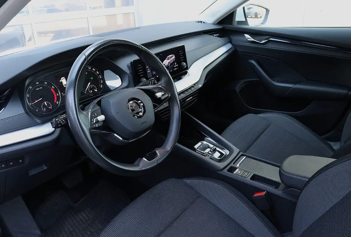 SKODA OCTAVIA
