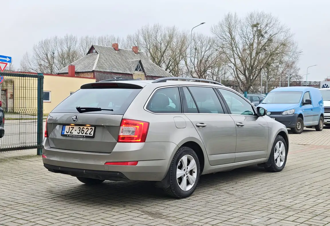 SKODA OCTAVIA