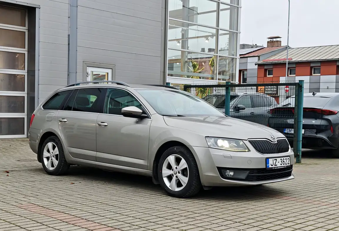 SKODA OCTAVIA