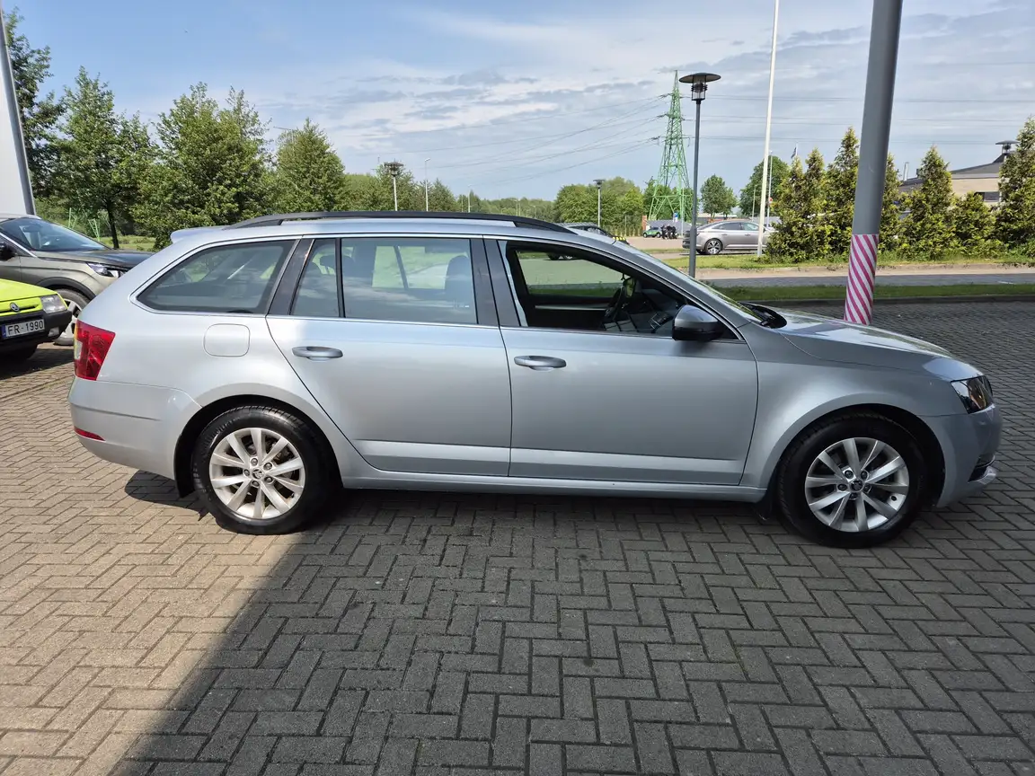 SKODA OCTAVIA COMBI