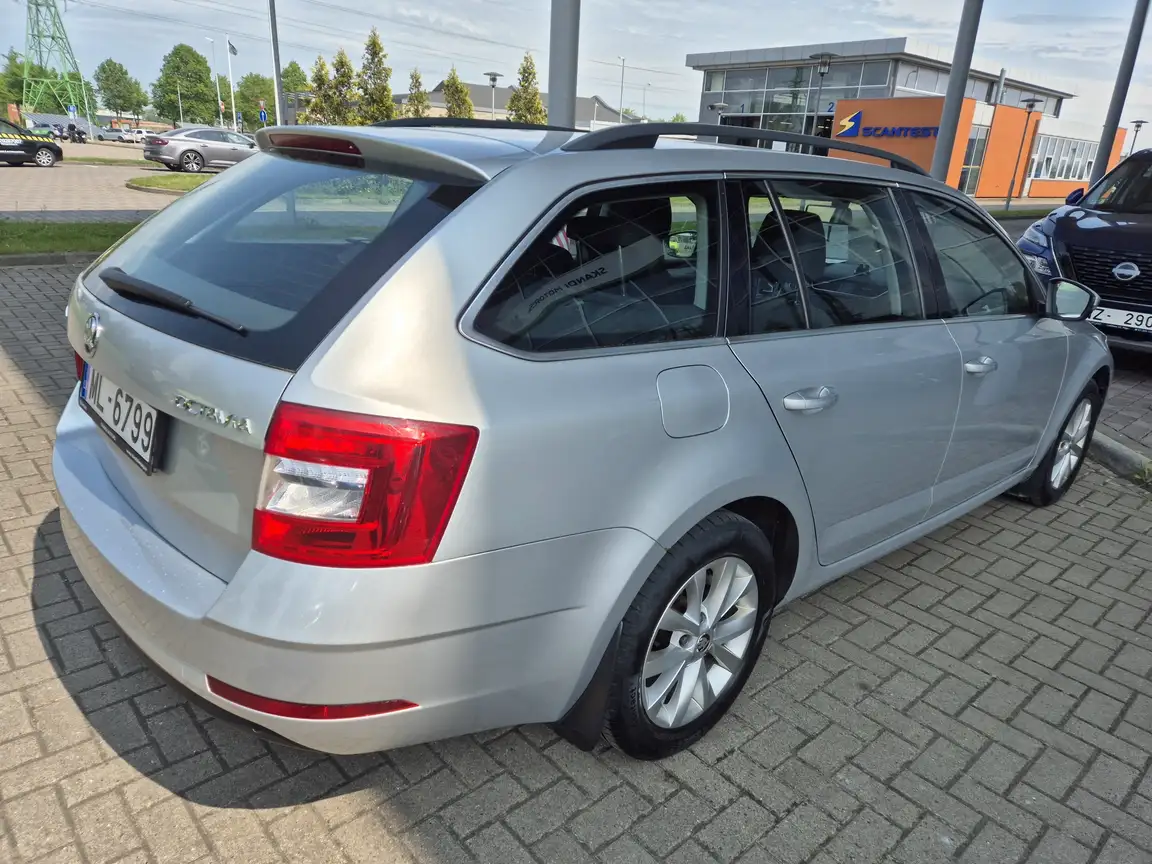 SKODA OCTAVIA COMBI