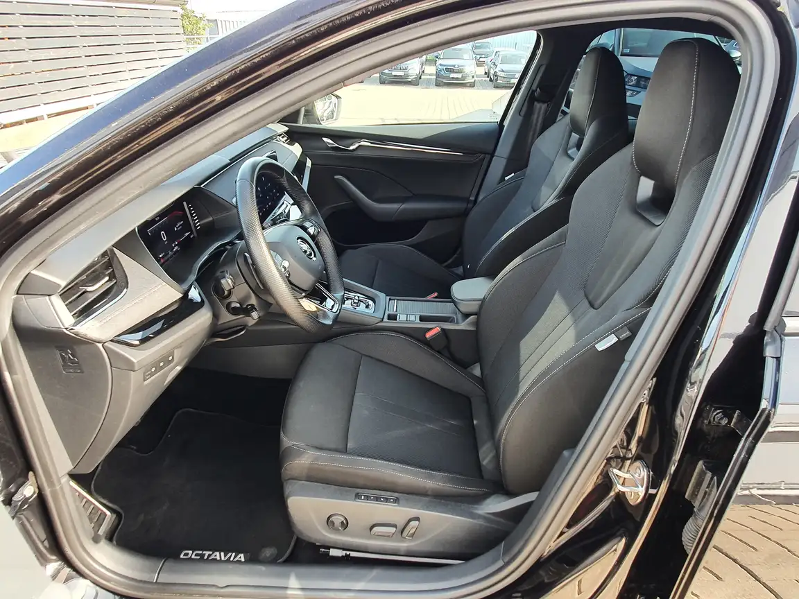 SKODA OCTAVIA