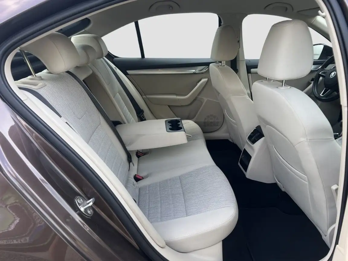 SKODA OCTAVIA