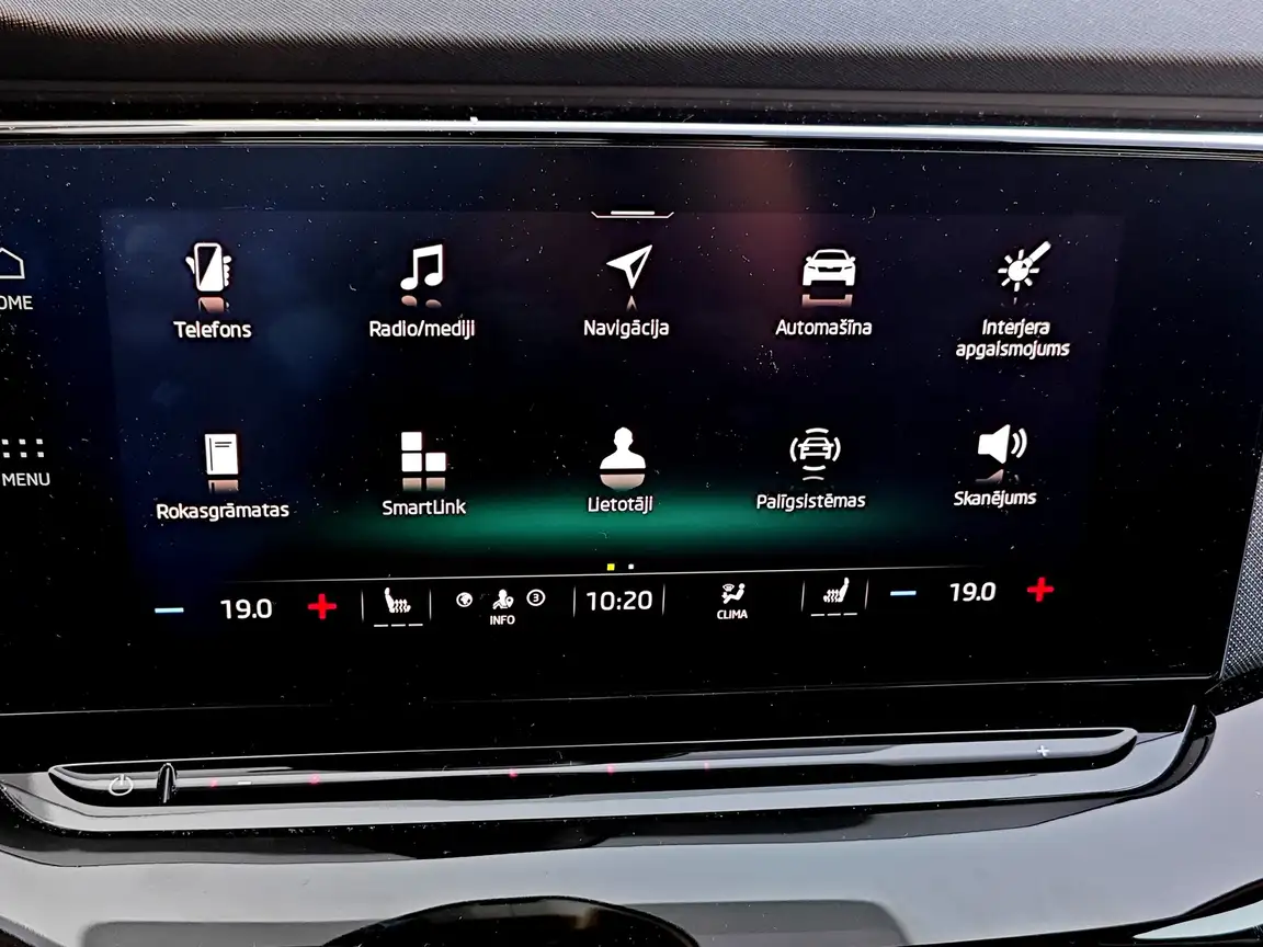 SKODA OCTAVIA