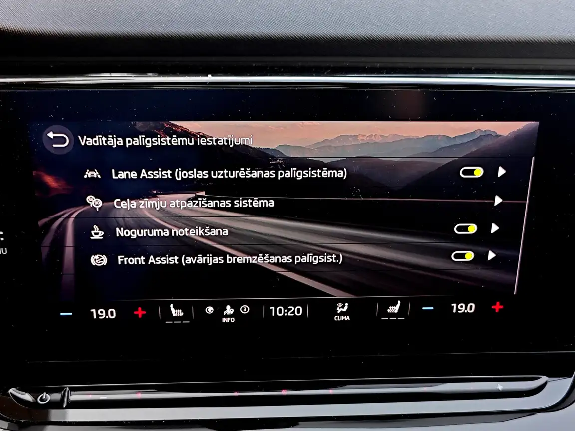 SKODA OCTAVIA