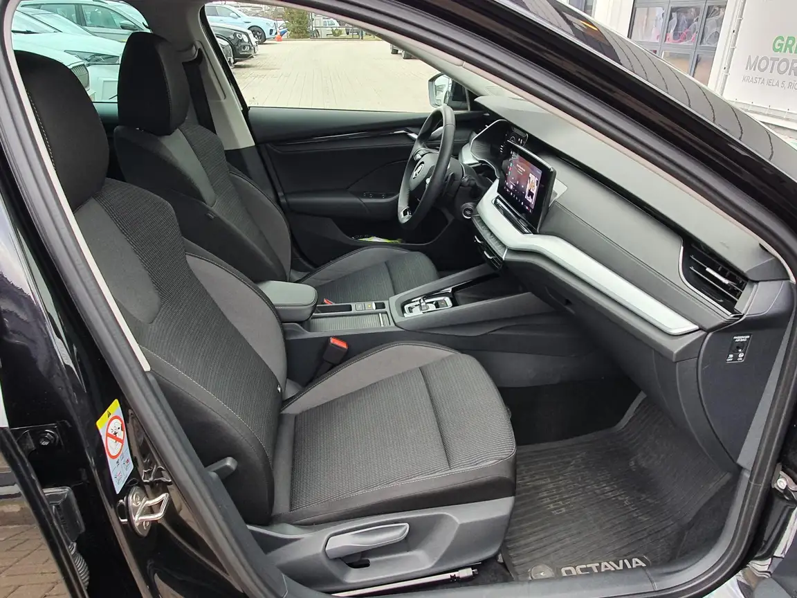 SKODA OCTAVIA