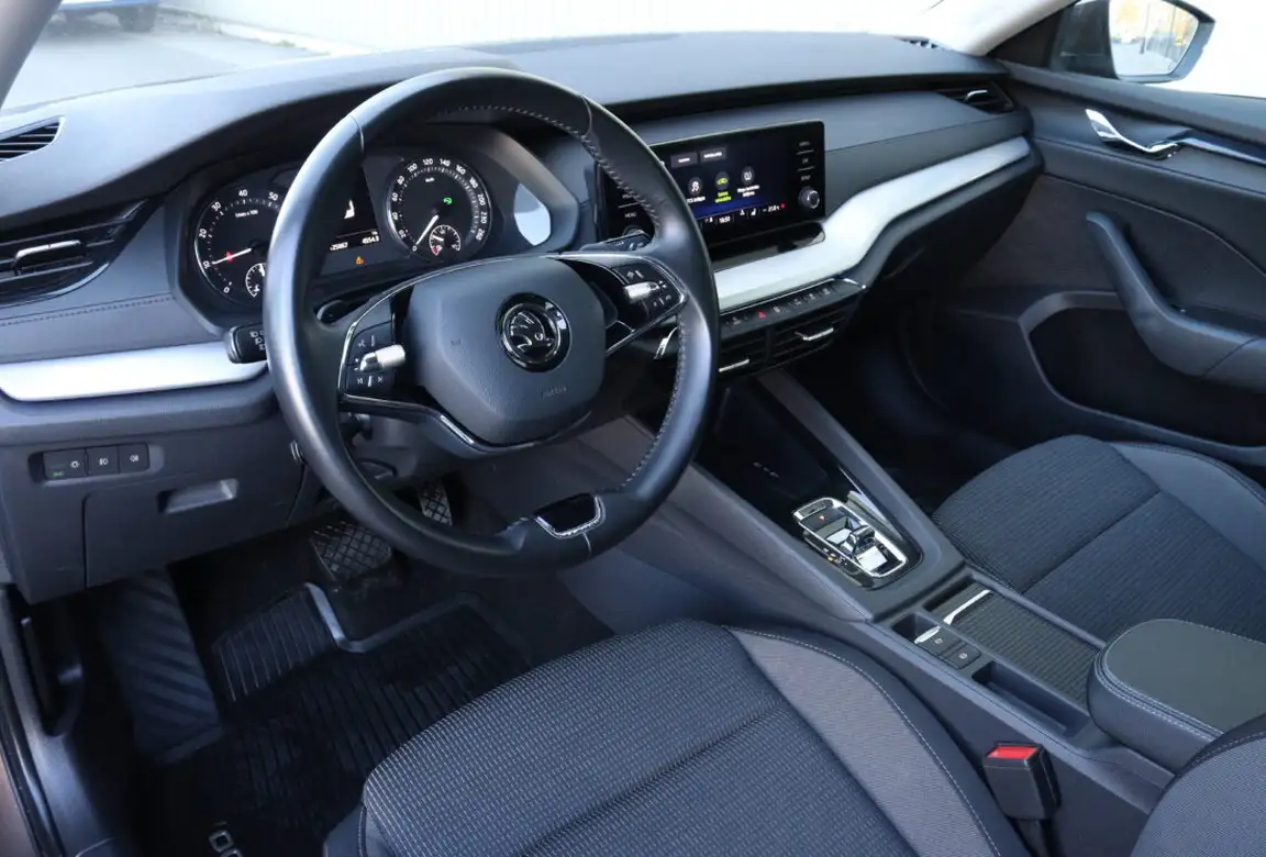 SKODA OCTAVIA