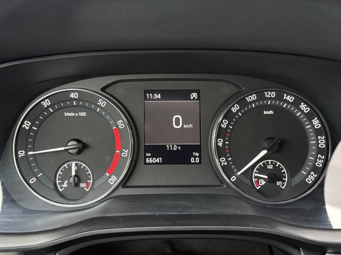 SKODA OCTAVIA