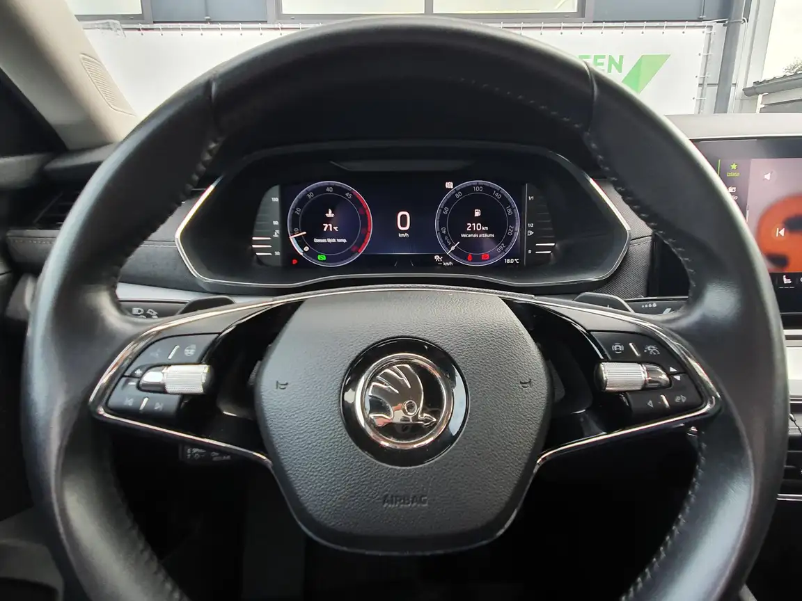SKODA OCTAVIA