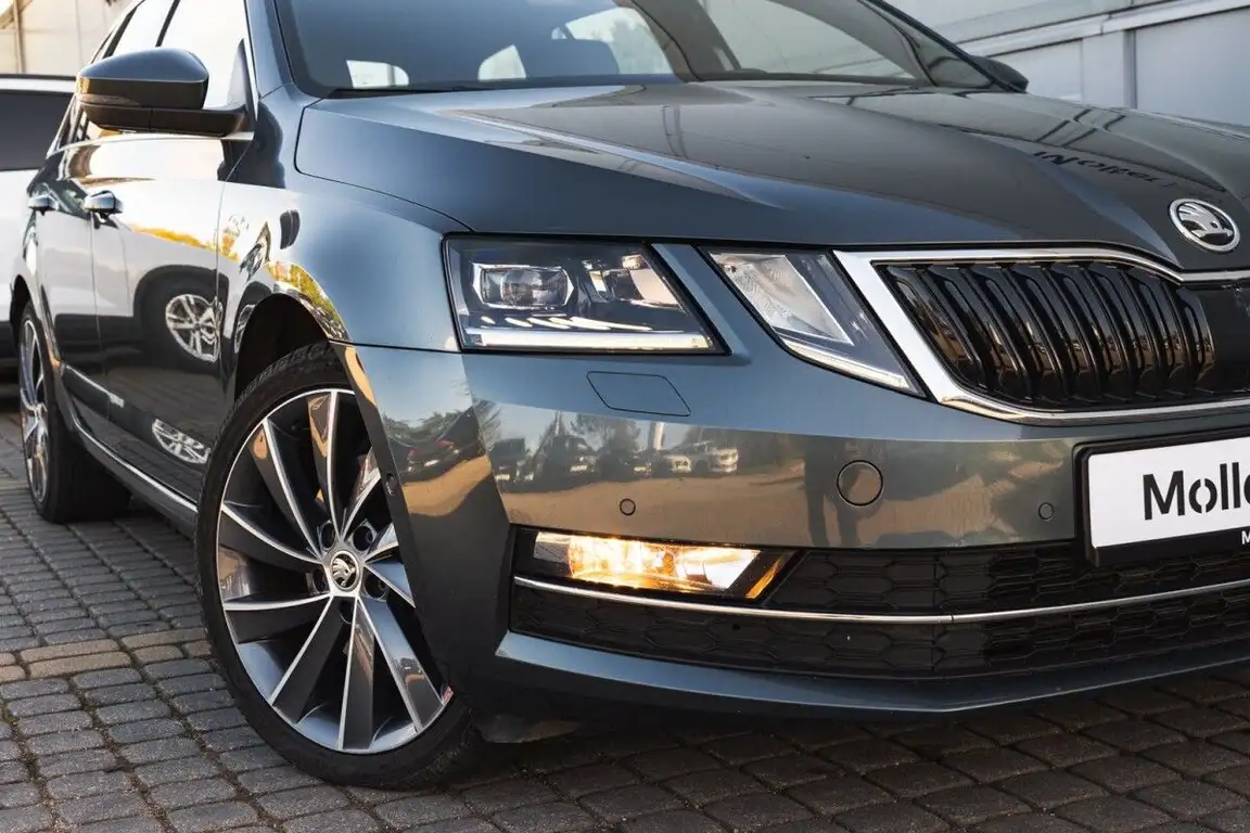 SKODA OCTAVIA