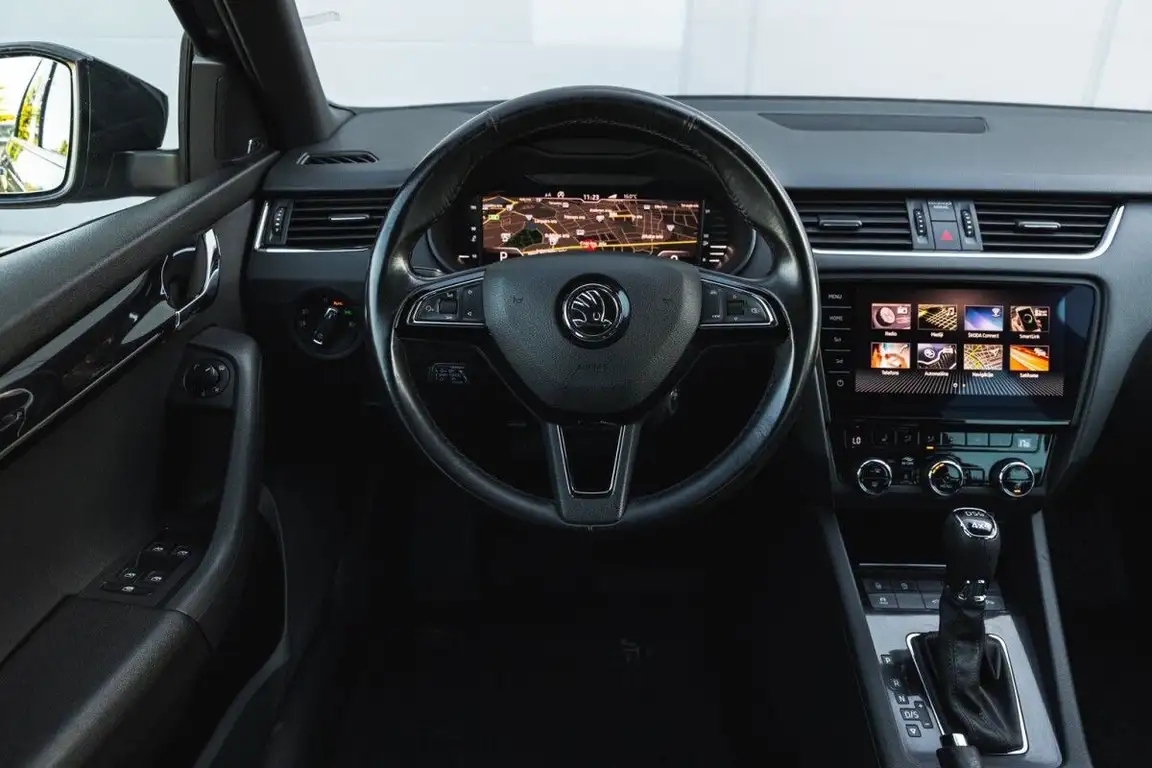SKODA OCTAVIA