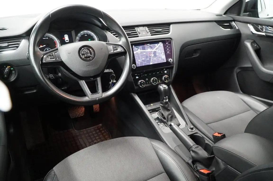 SKODA OCTAVIA