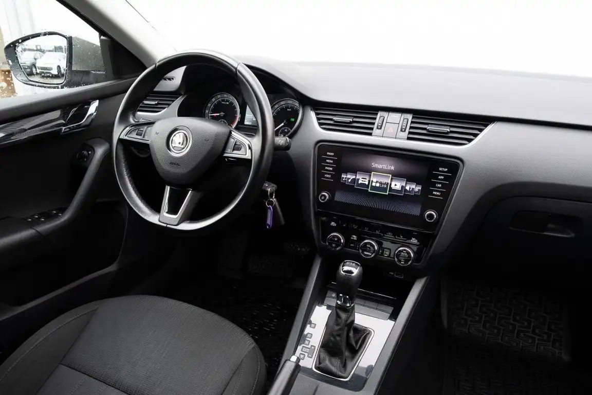 SKODA OCTAVIA
