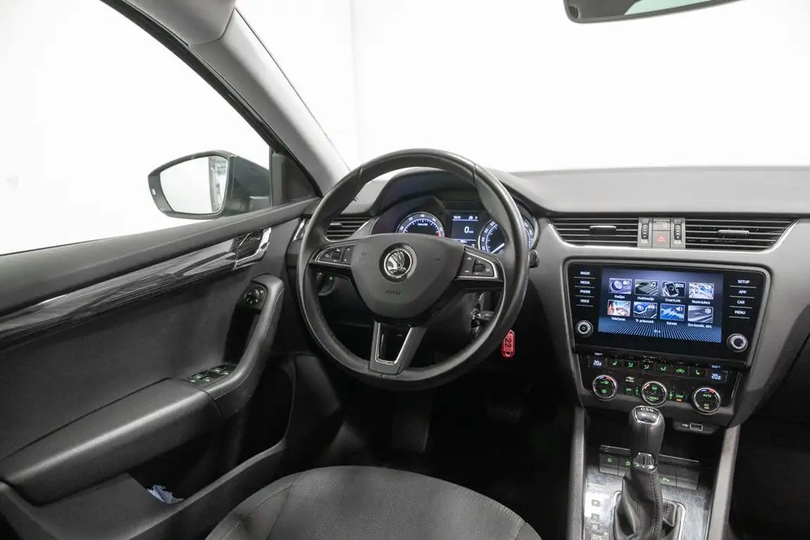 SKODA OCTAVIA