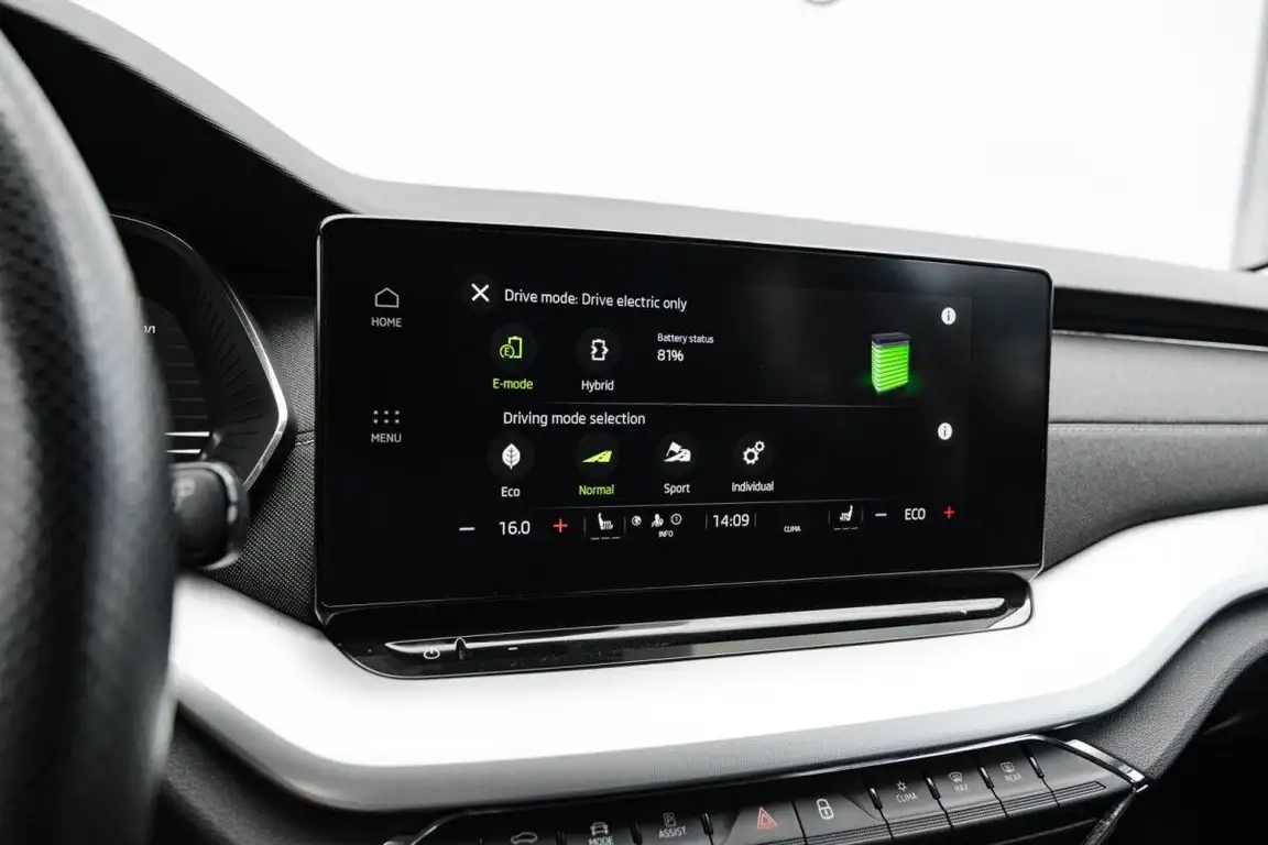 SKODA OCTAVIA