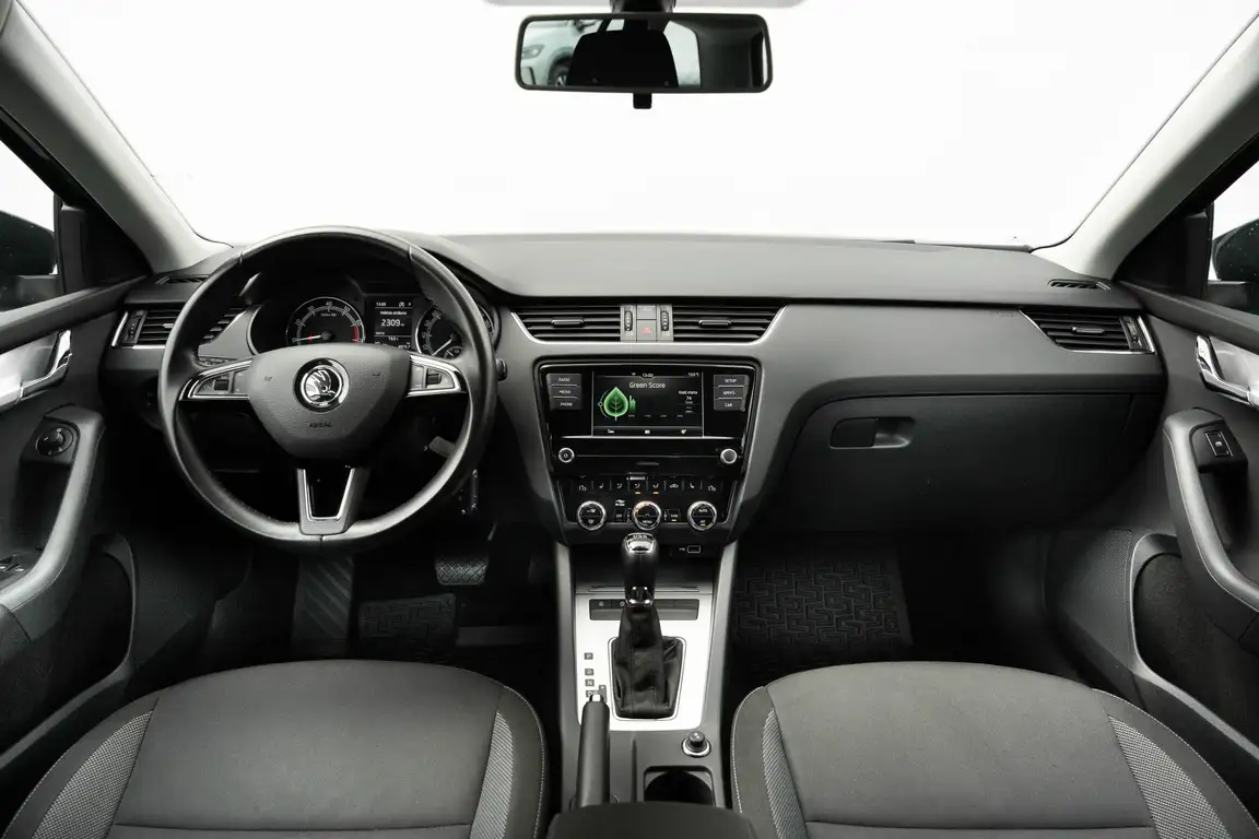 SKODA OCTAVIA