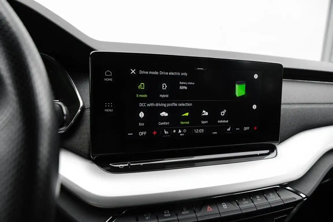 SKODA OCTAVIA