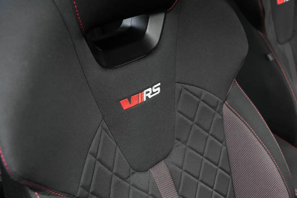 SKODA OCTAVIA RS