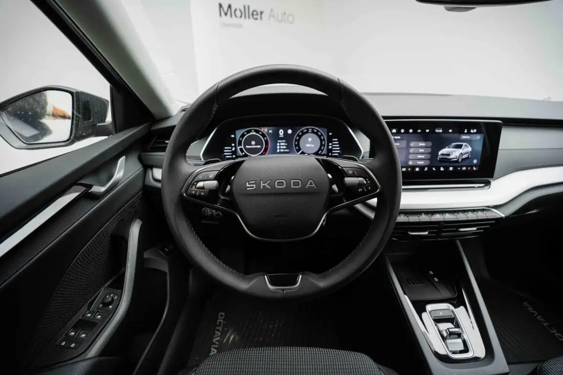 SKODA OCTAVIA